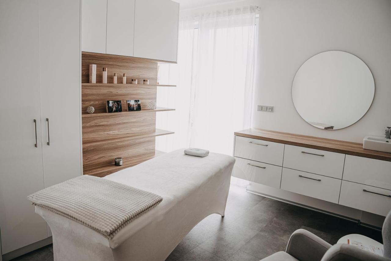 Apartman Usti Hranice  Luaran gambar