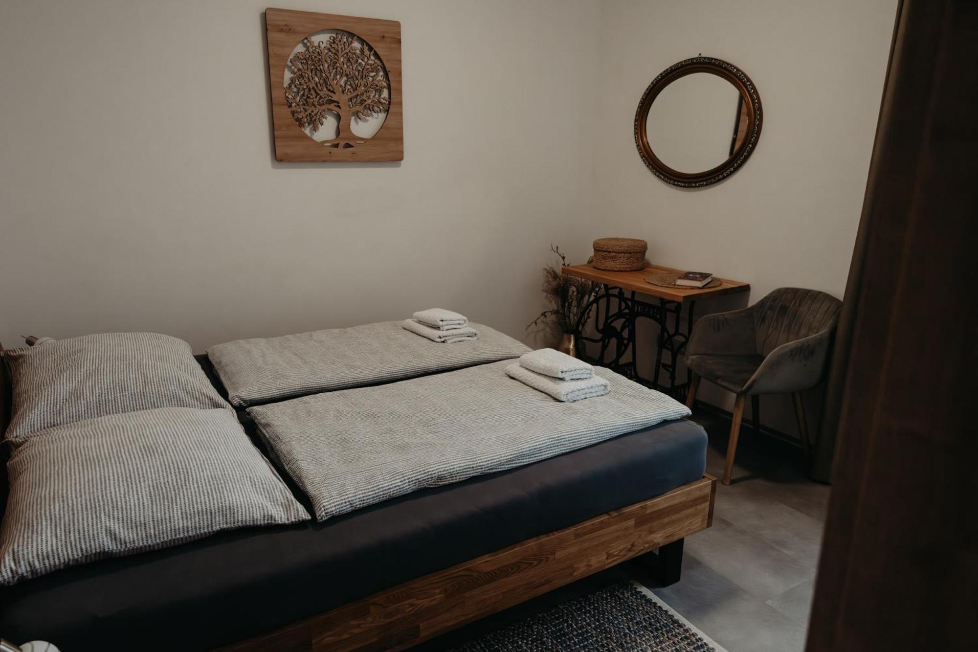 Apartman Usti Hranice  Luaran gambar